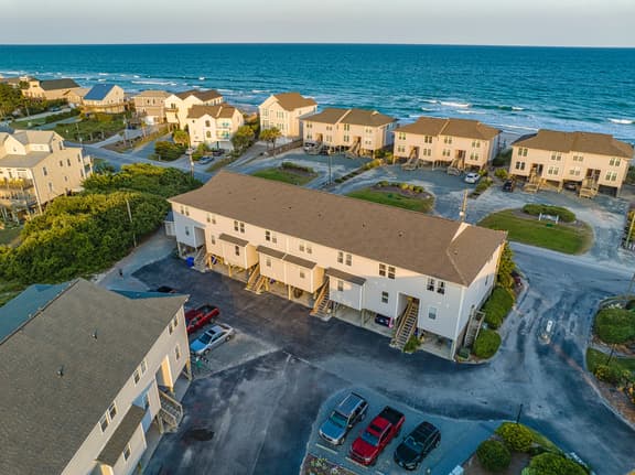 3BR with Ocean Views & Private Beach Access